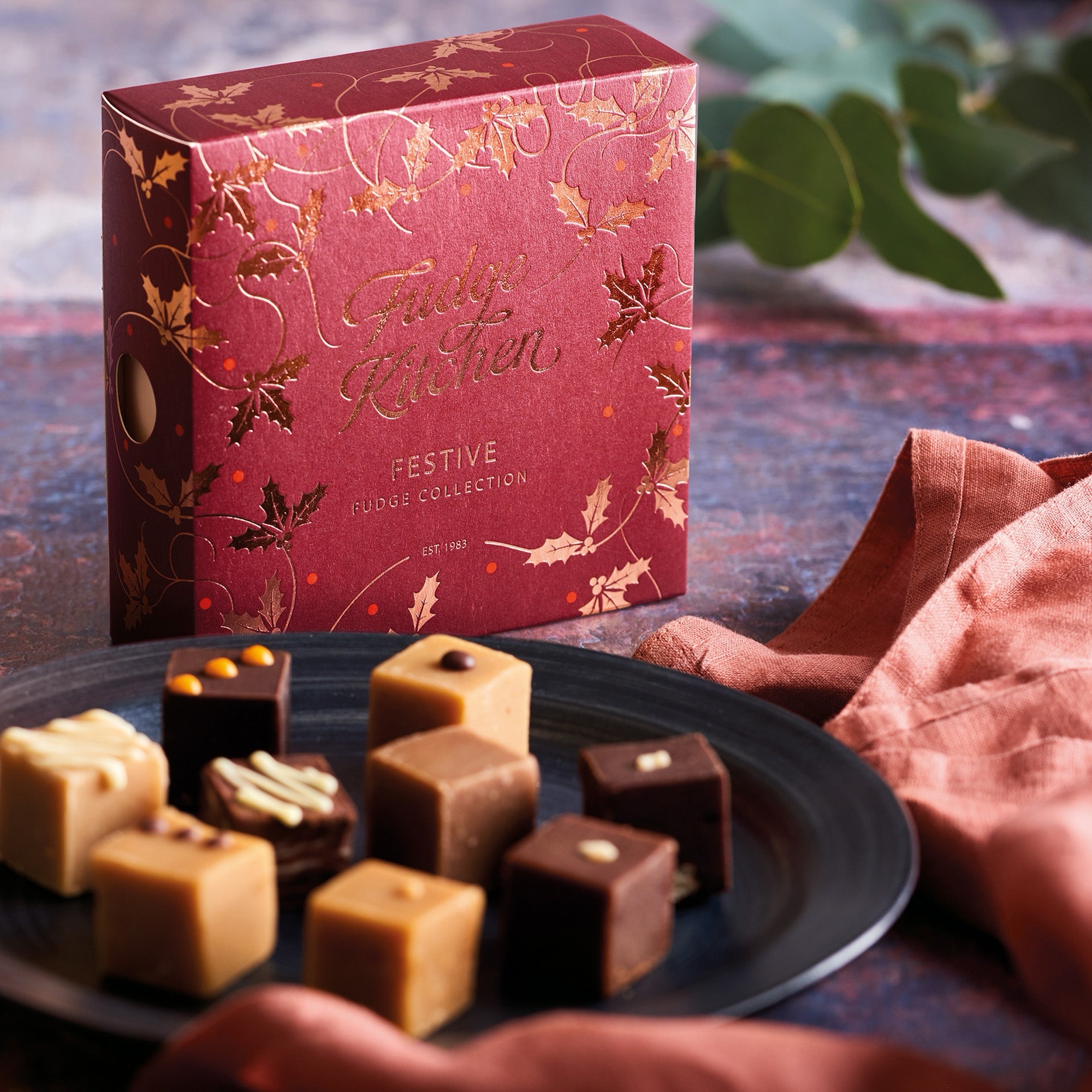 5482 - Festive Fudge Collection