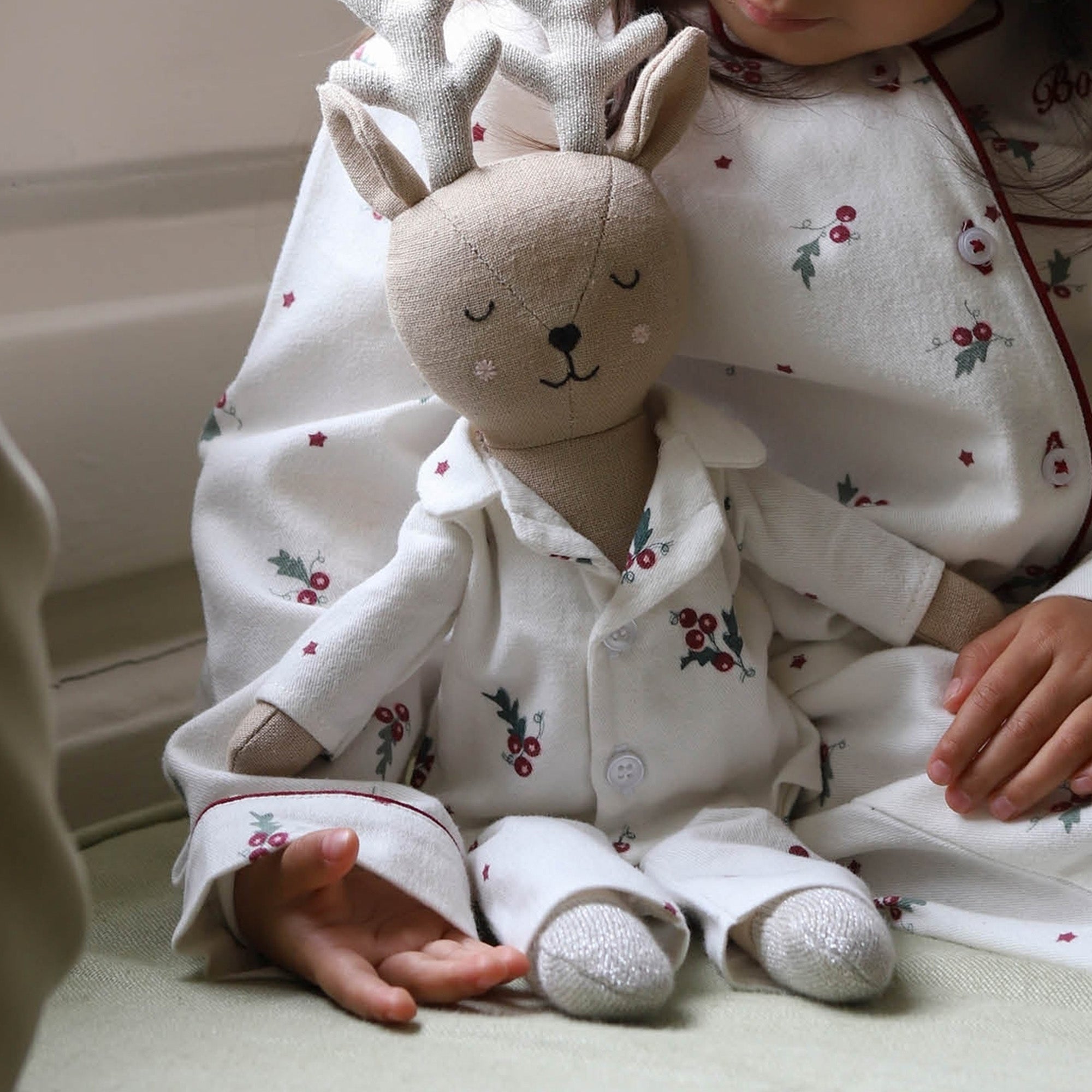 XLDREI - Reindeer Soft Toy