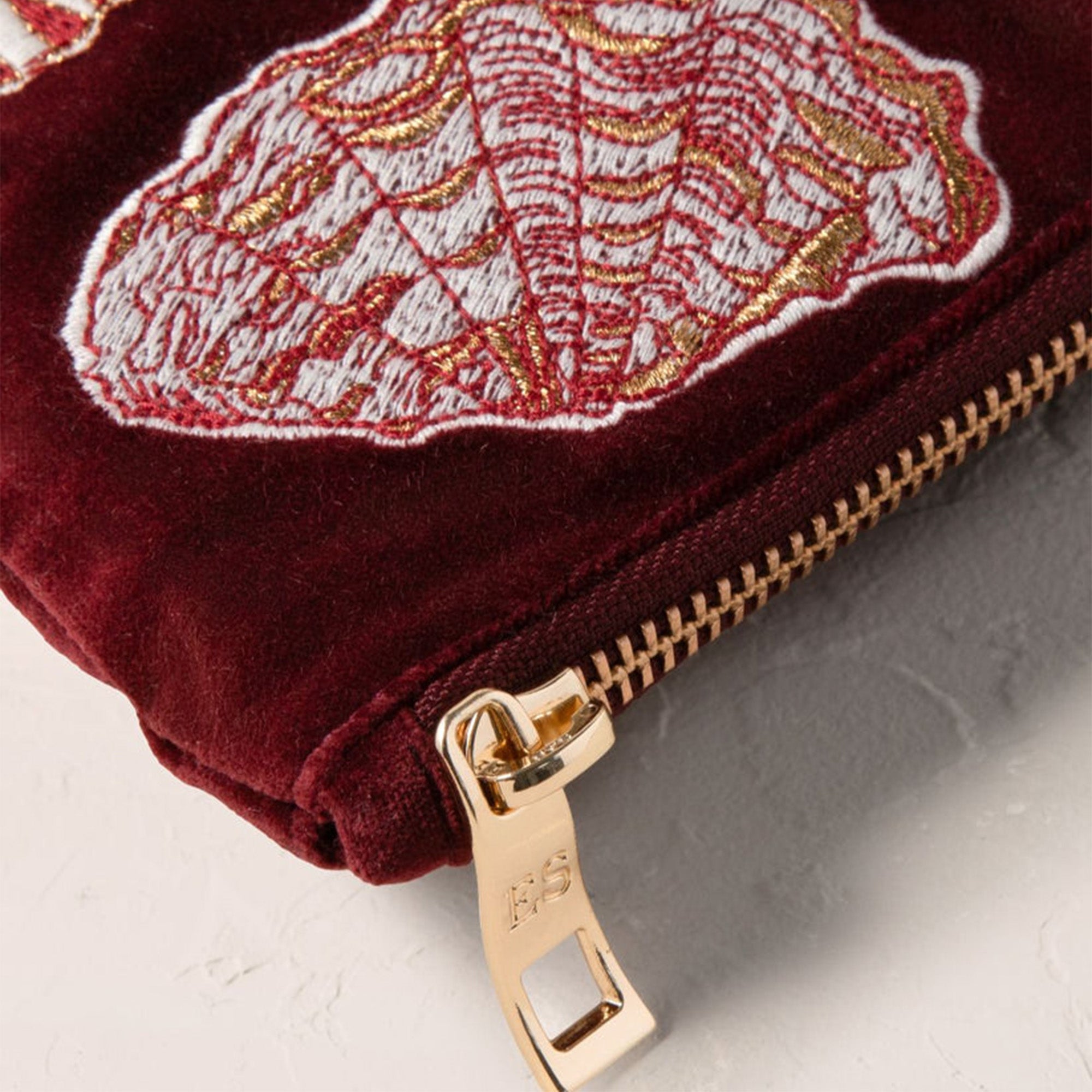 Ocean Treasures Velvet Everyday Pouch - Whistlefish