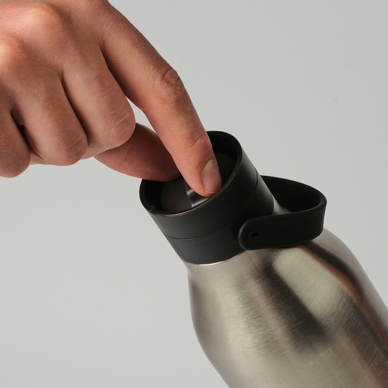 SSB-750ML-UC-IN-BLAC - Recycled Steel Bottle