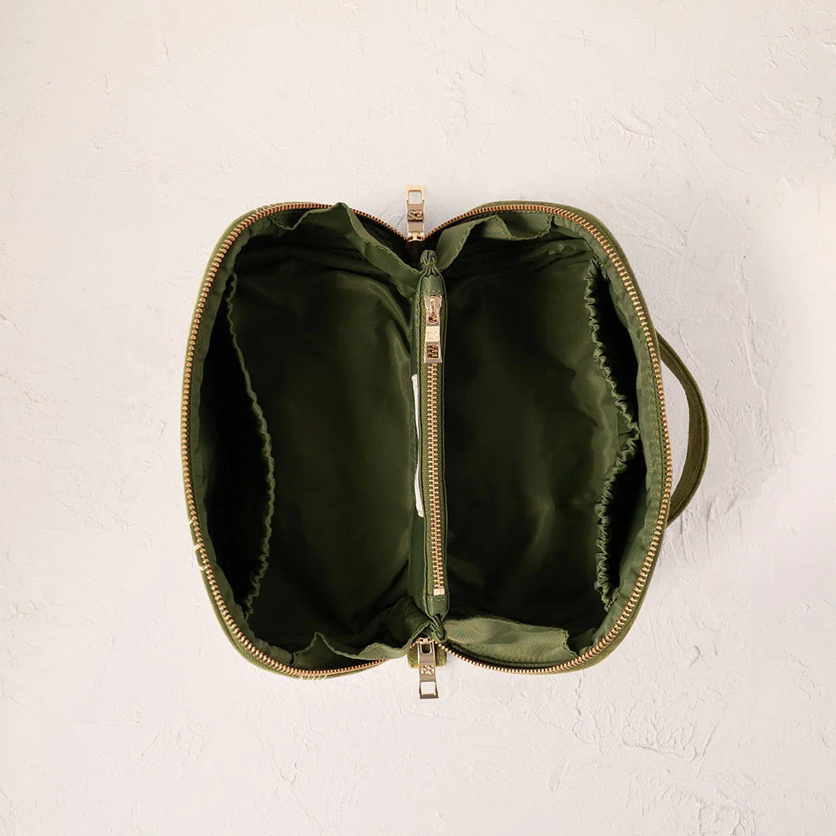 15602 - Sun Goddess Open Flat Makeup Bag Fern