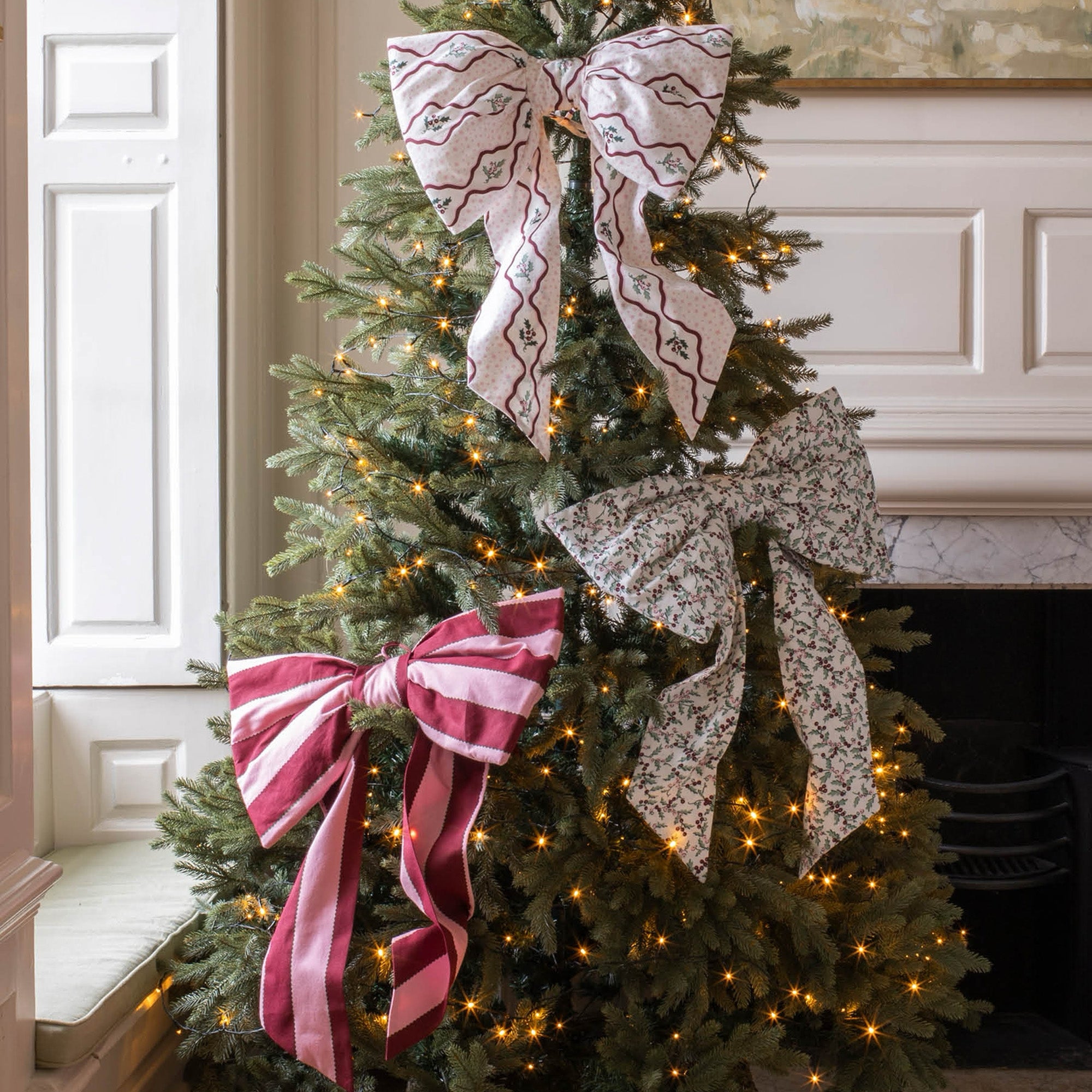 XBOBST - Burgundy Stripe Decorative Bow