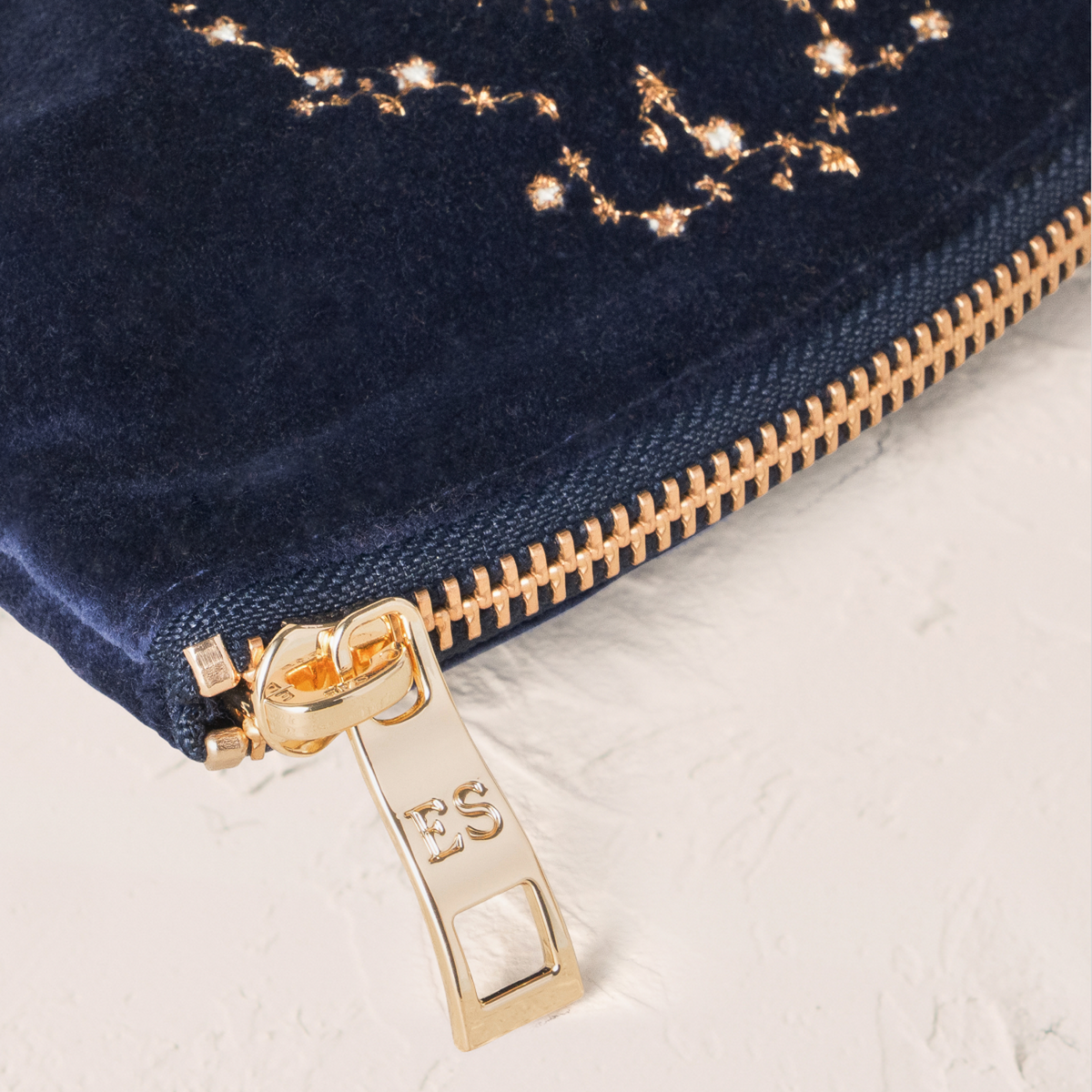 19006 - Celestial Sun & Moon Velvet Coin Purse
