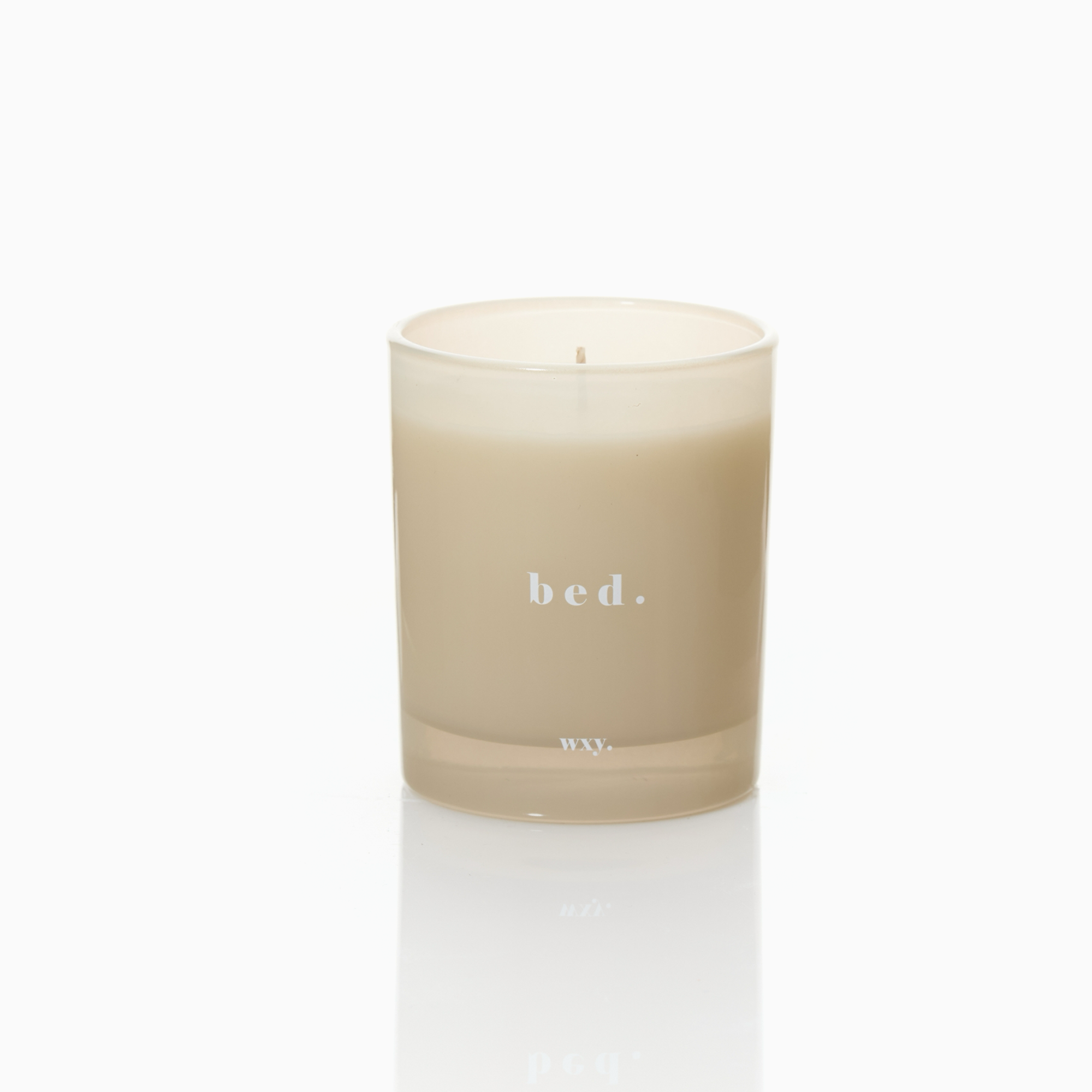 WXYCL0802 - Bed 7oz Candle Warm Musk and Black Vanilla