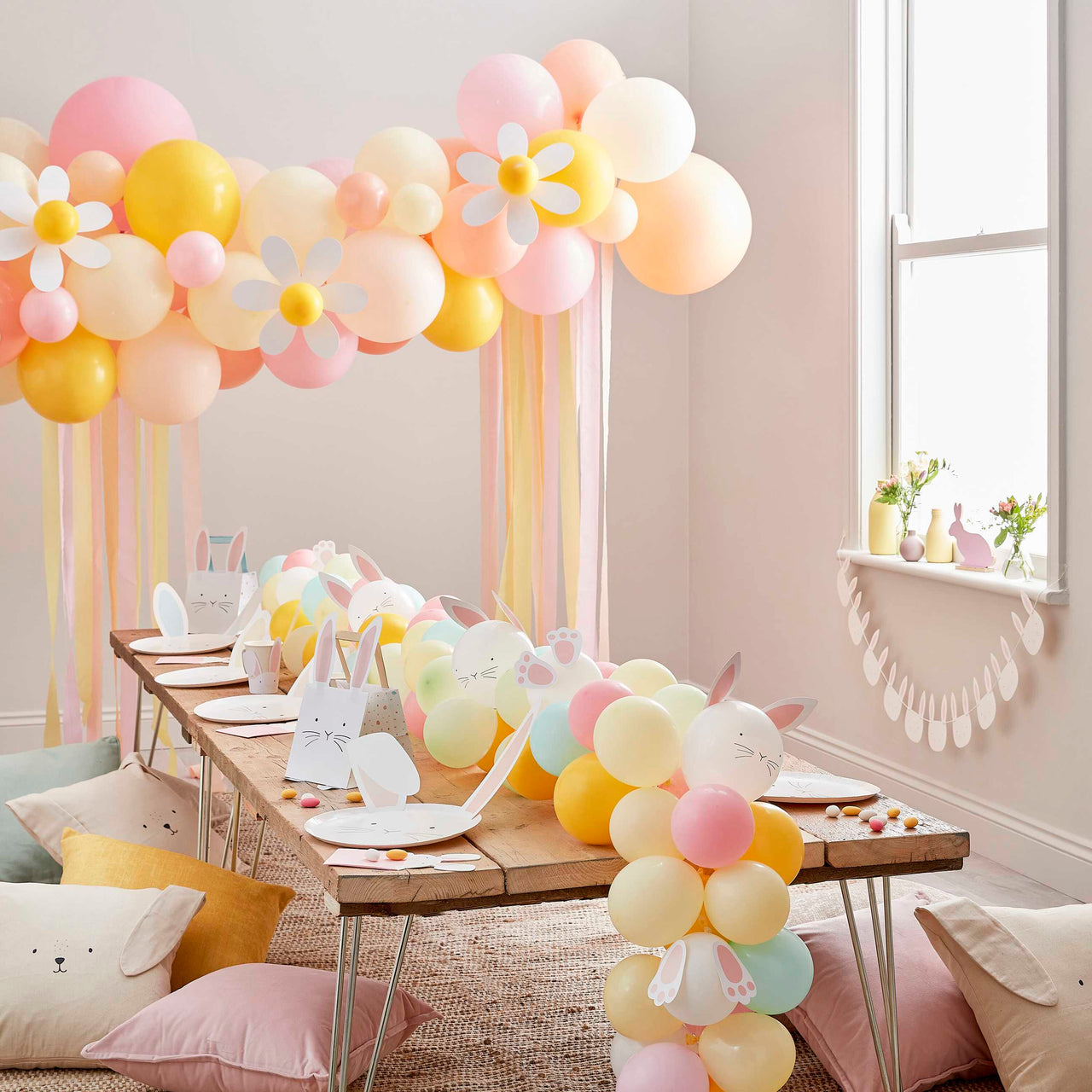 Balloon - EGG-206 - Easter Balloons & Bunnies Table Runner - Easter Balloons & Bunnies Table Runner - Whistlefish