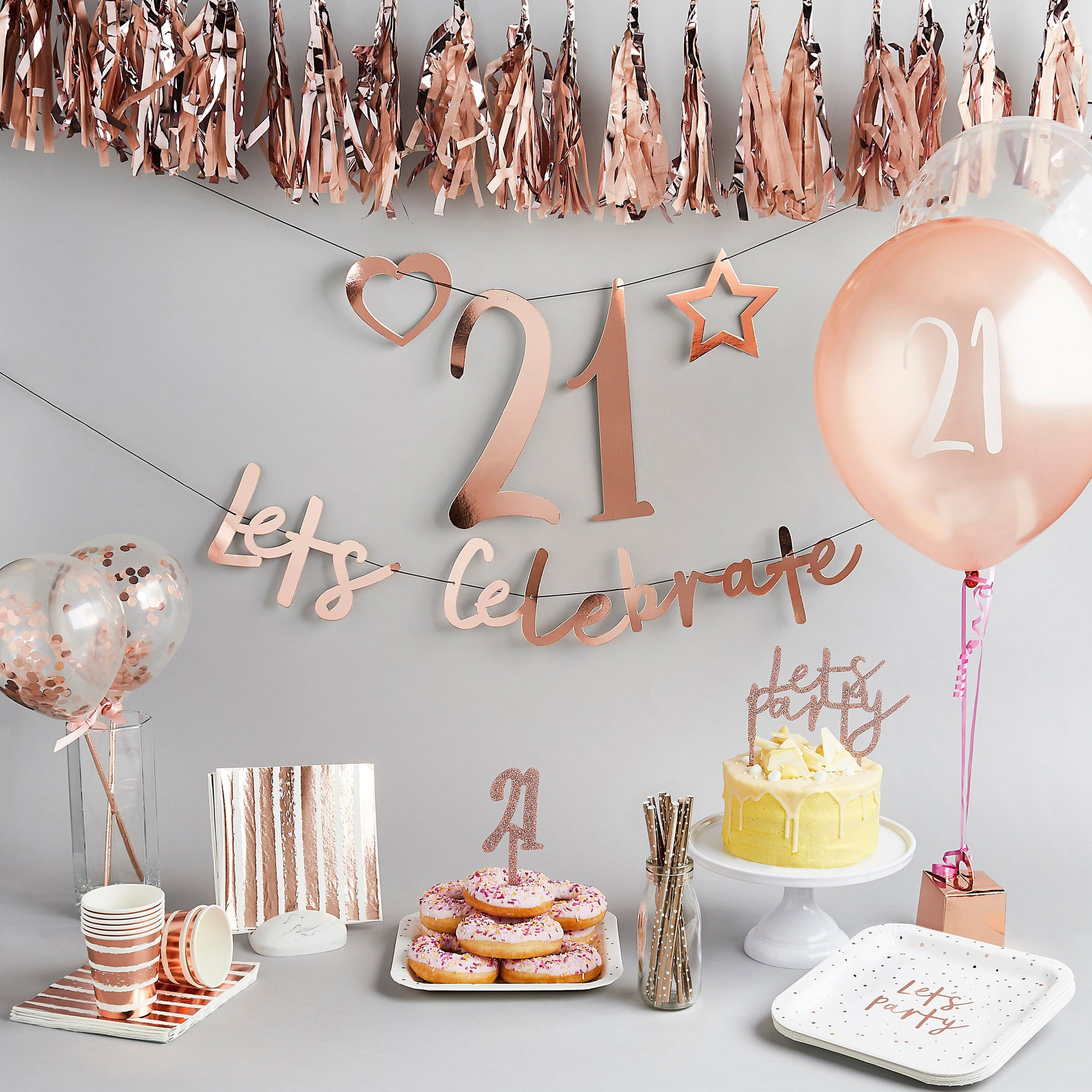 Bunting - HBMM112 - Rose Gold Create Your Own Banner - Rose Gold Create Your Own Banner
- Whistlefish