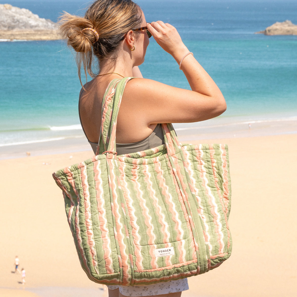 Quilted Carry All | Whirly | Mint - Whistlefish