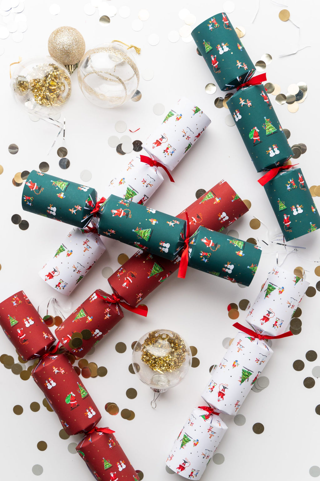 Christmas Crackers-HI25-CEL-3 - 6 Festive Icons Christmas Crackers-Holly & Ivy