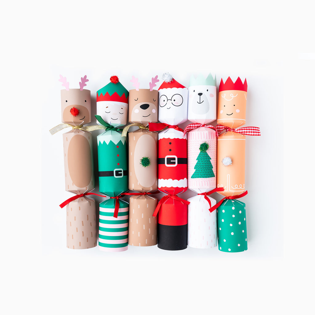Christmas Crackers-HI25-CHAR-1 - 6 Jolly Friends Christmas Crackers-Holly & Ivy