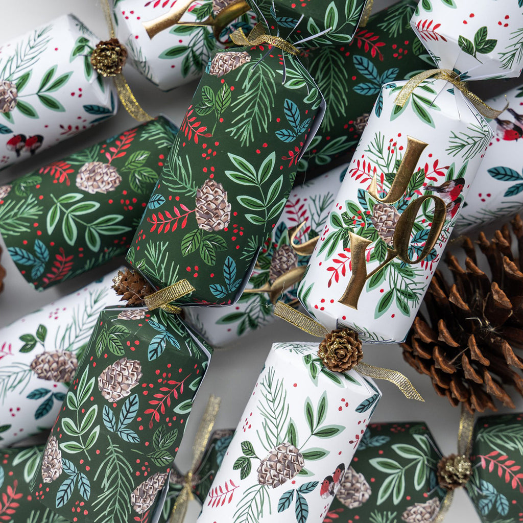 Christmas Crackers-HI25-LUX-5 - 6 Joy And Sprigs Christmas Crackers-Holly & Ivy