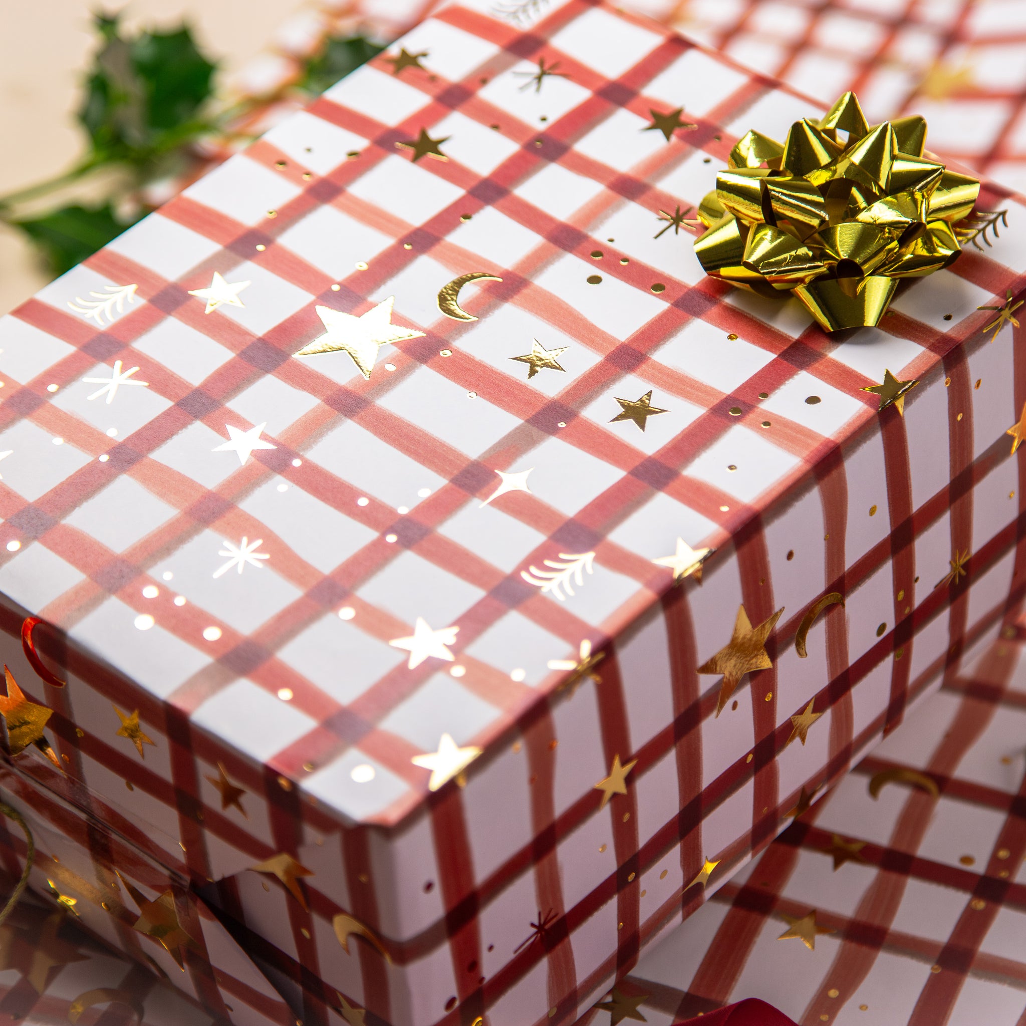 FCWP011 - Festive Check Foiled Wrapping Paper