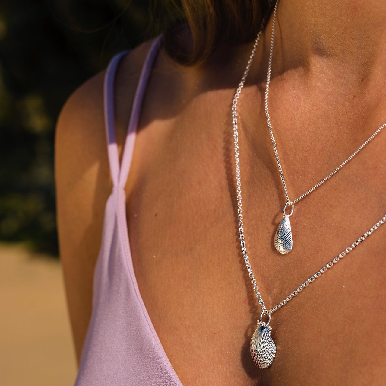 Necklace-P3492A - Mussel Shell Silver Necklace-Sea Gems