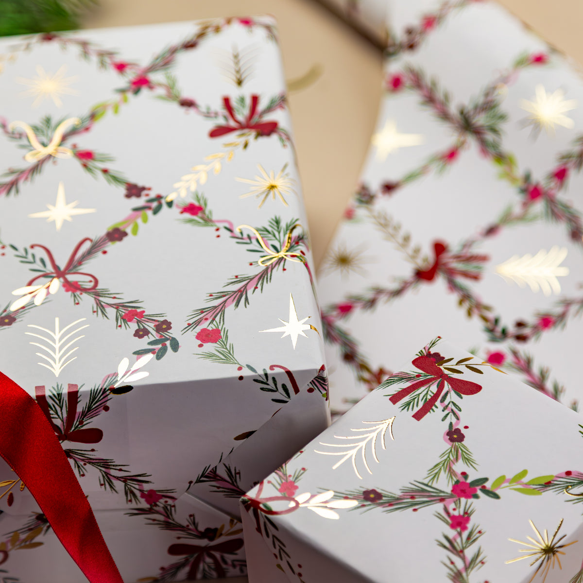 FCWP008 - Winter Garland Foiled Wrapping Paper