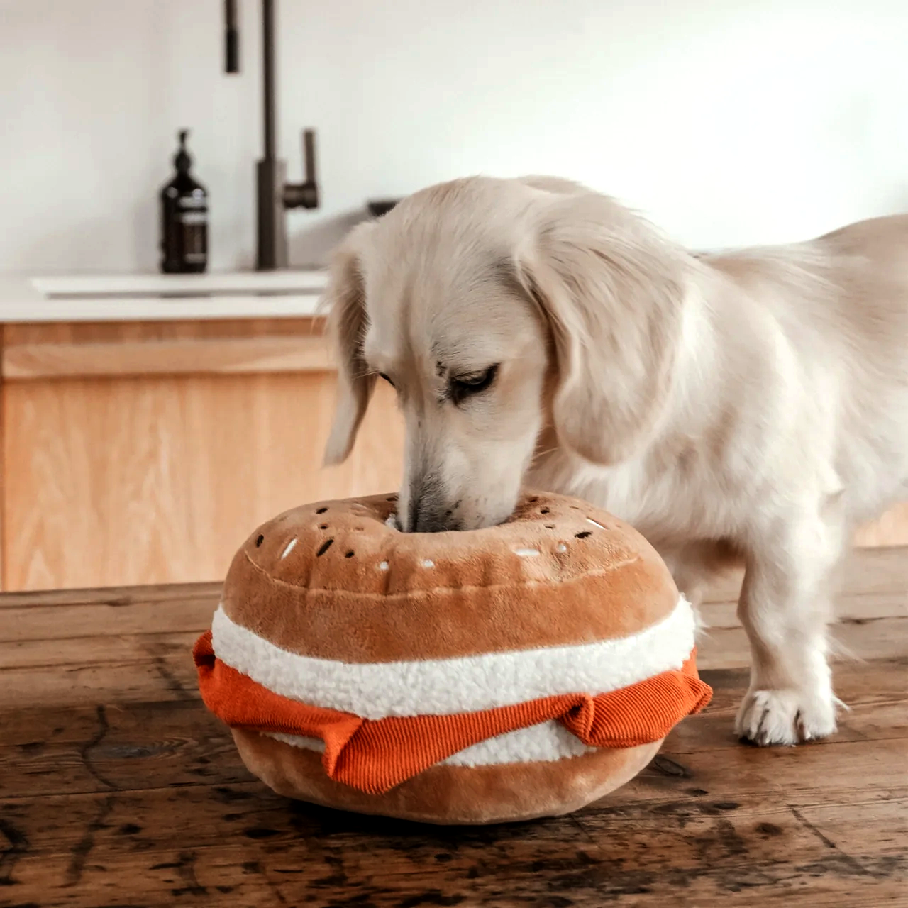 CCTOYL - Bagel Dog Toy