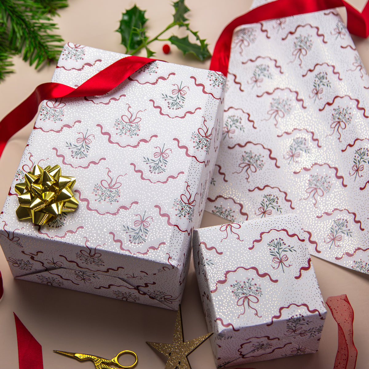 FCWP012 - Holly & Berry Foiled Wrapping Paper